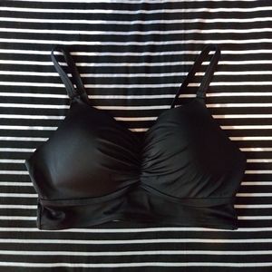 Torrid black bikini swim top size 1